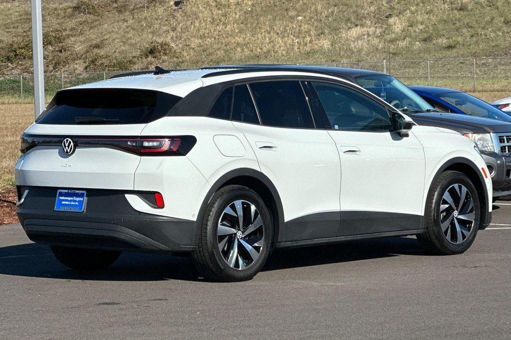 used 2024 Volkswagen ID.4 car, priced at $21,988