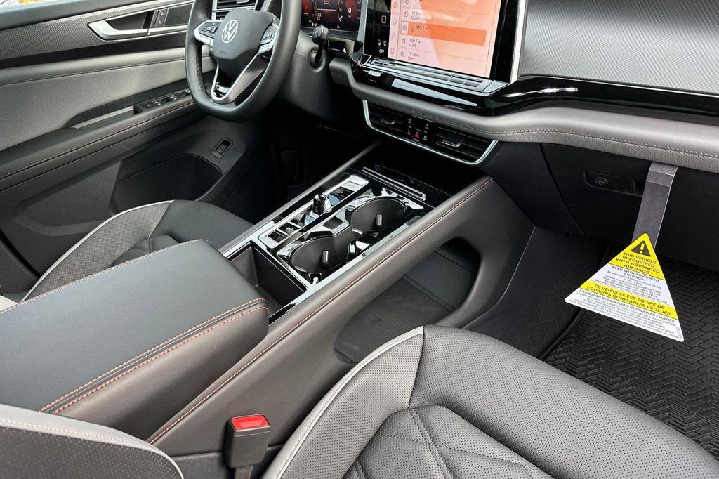 new 2025 Volkswagen Atlas car, priced at $43,041
