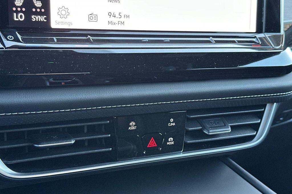 new 2025 Volkswagen Atlas Cross Sport car, priced at $35,216