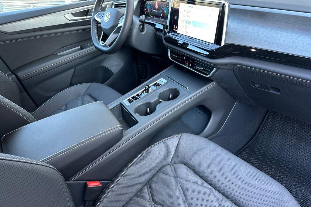 new 2025 Volkswagen Atlas Cross Sport car, priced at $35,216