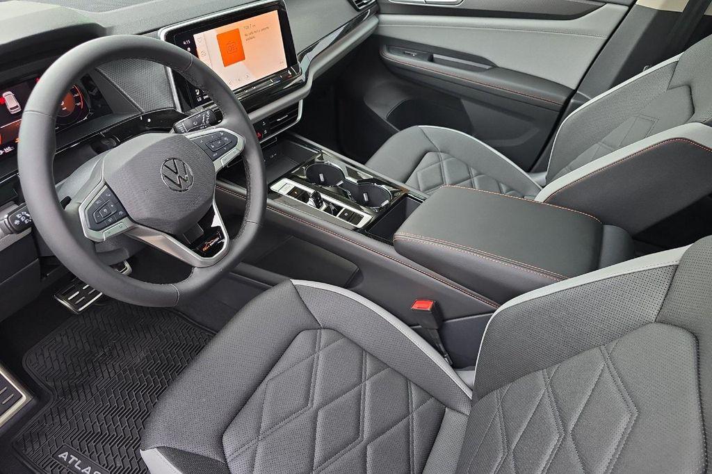 new 2025 Volkswagen Atlas car, priced at $43,049