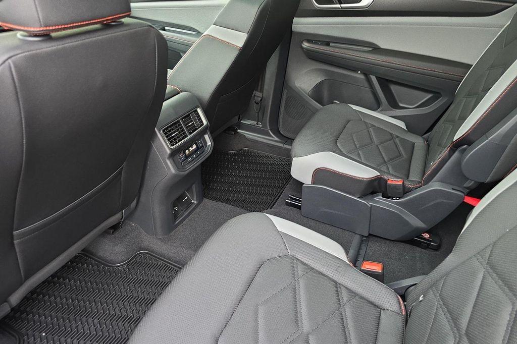 new 2025 Volkswagen Atlas car, priced at $43,049