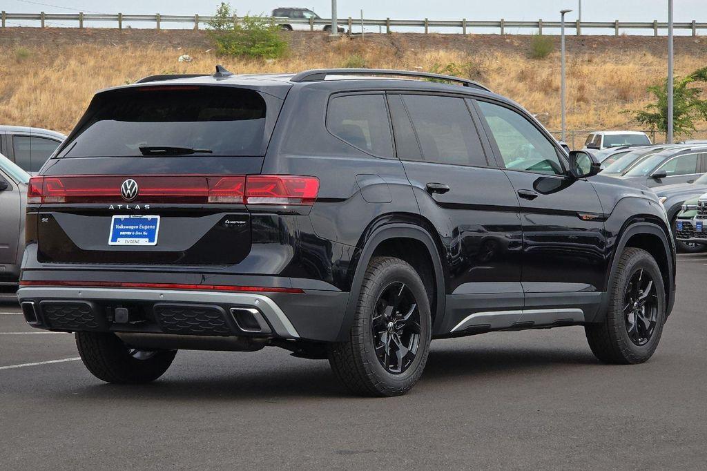 new 2025 Volkswagen Atlas car, priced at $43,049