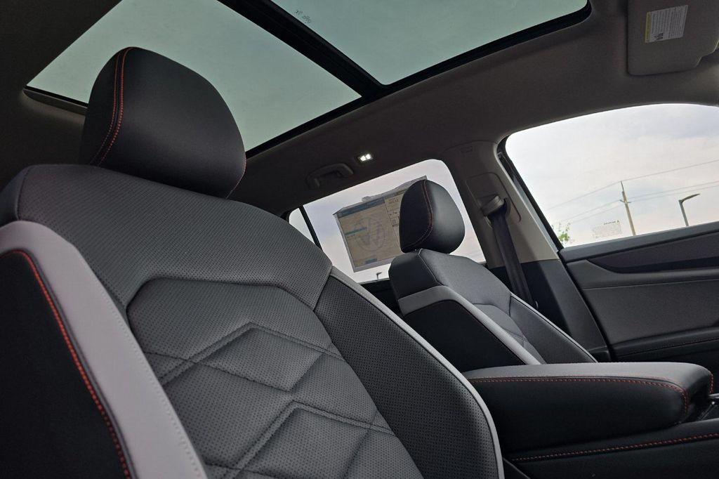 new 2025 Volkswagen Atlas car, priced at $43,049