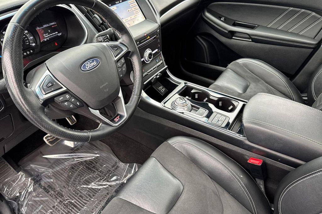 used 2019 Ford Edge car, priced at $19,977