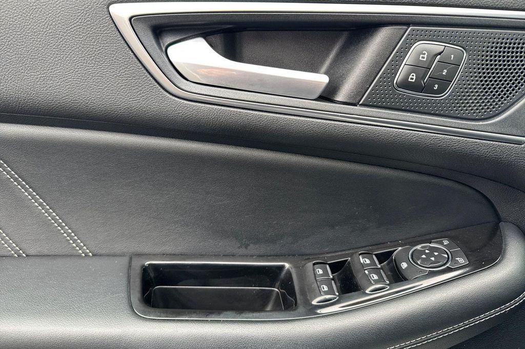 used 2019 Ford Edge car, priced at $19,977