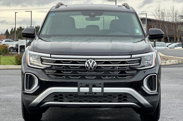 new 2025 Volkswagen Atlas car, priced at $45,808