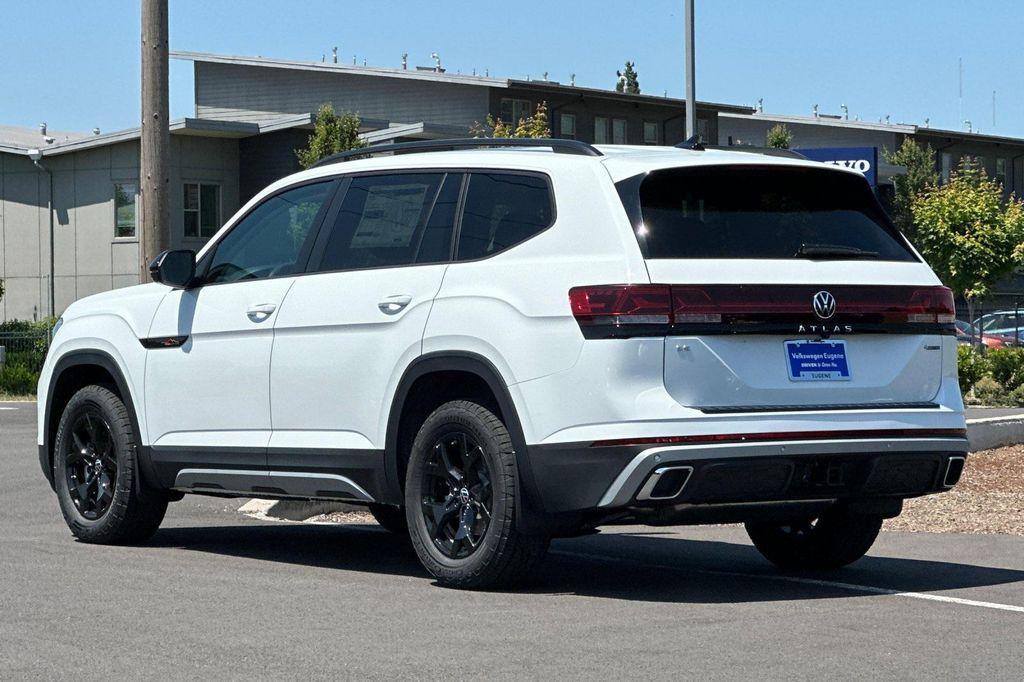 new 2025 Volkswagen Atlas car, priced at $47,216