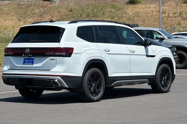 new 2025 Volkswagen Atlas car, priced at $47,216