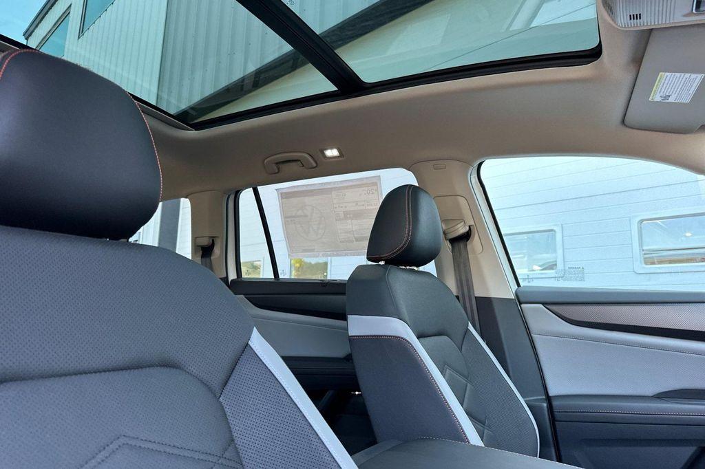new 2025 Volkswagen Atlas car, priced at $47,216