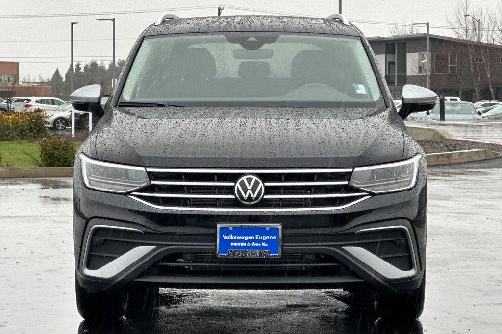 new 2024 Volkswagen Tiguan car, priced at $31,051