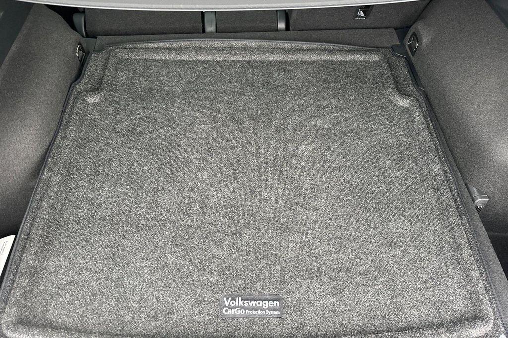 new 2024 Volkswagen Tiguan car, priced at $31,051