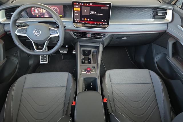 new 2025 Volkswagen Tiguan car, priced at $39,881