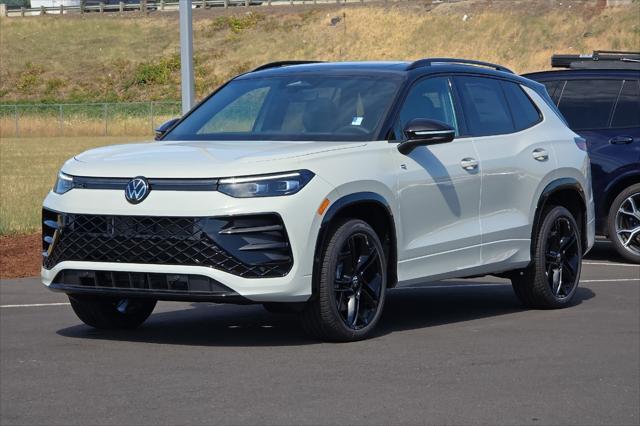 new 2025 Volkswagen Tiguan car, priced at $39,881