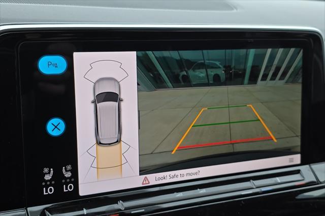 new 2025 Volkswagen Atlas car, priced at $44,641