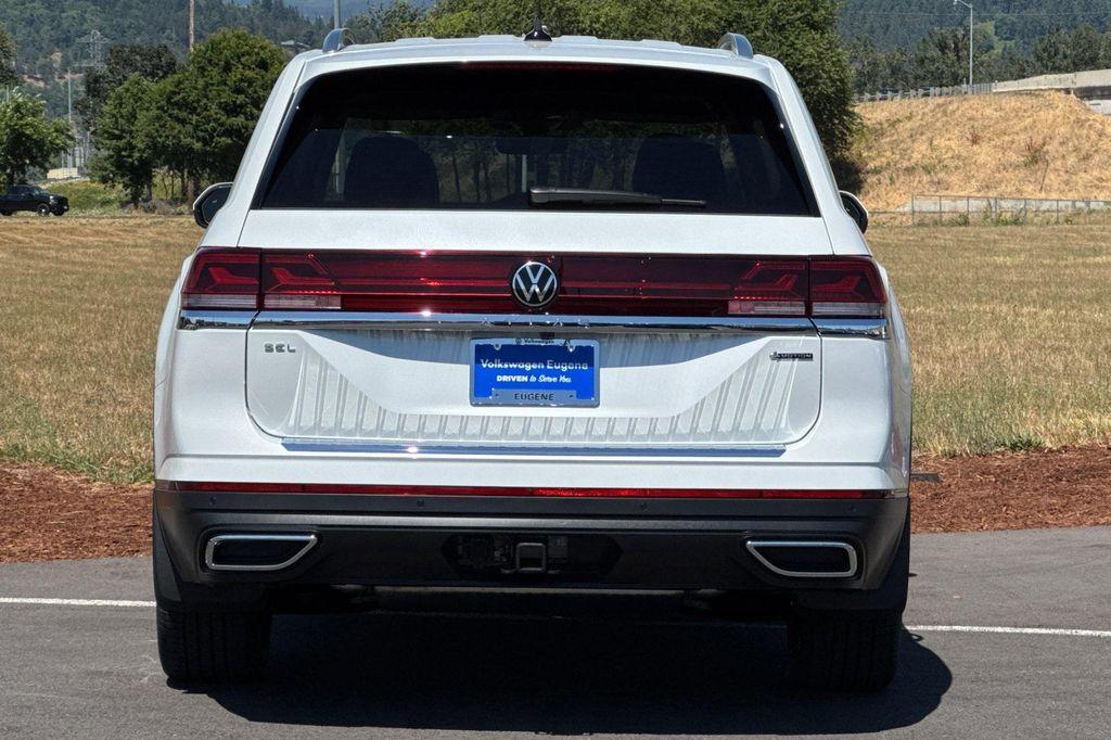 new 2025 Volkswagen Atlas car, priced at $52,684