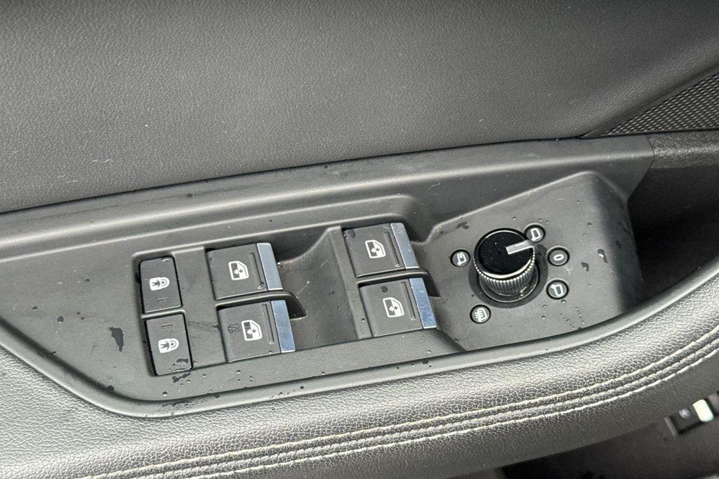 used 2022 Audi e-tron car, priced at $20,889