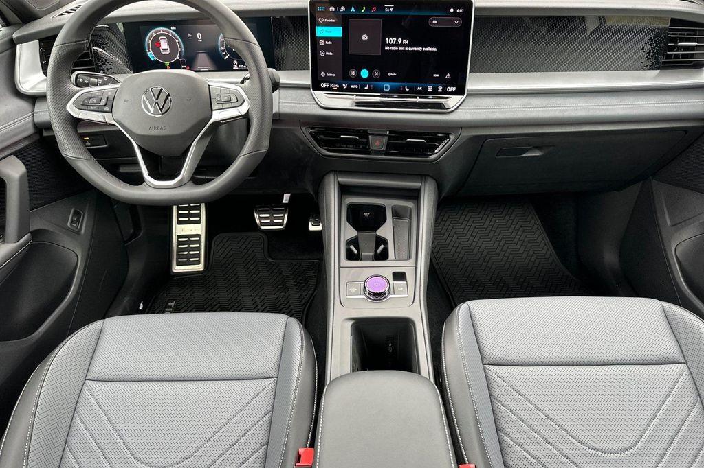 new 2025 Volkswagen Tiguan car, priced at $36,412