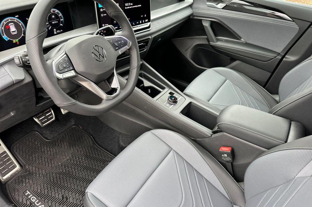 new 2025 Volkswagen Tiguan car, priced at $36,412