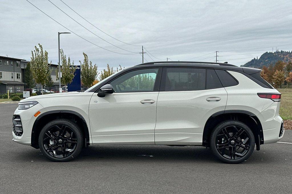 new 2025 Volkswagen Tiguan car, priced at $36,412