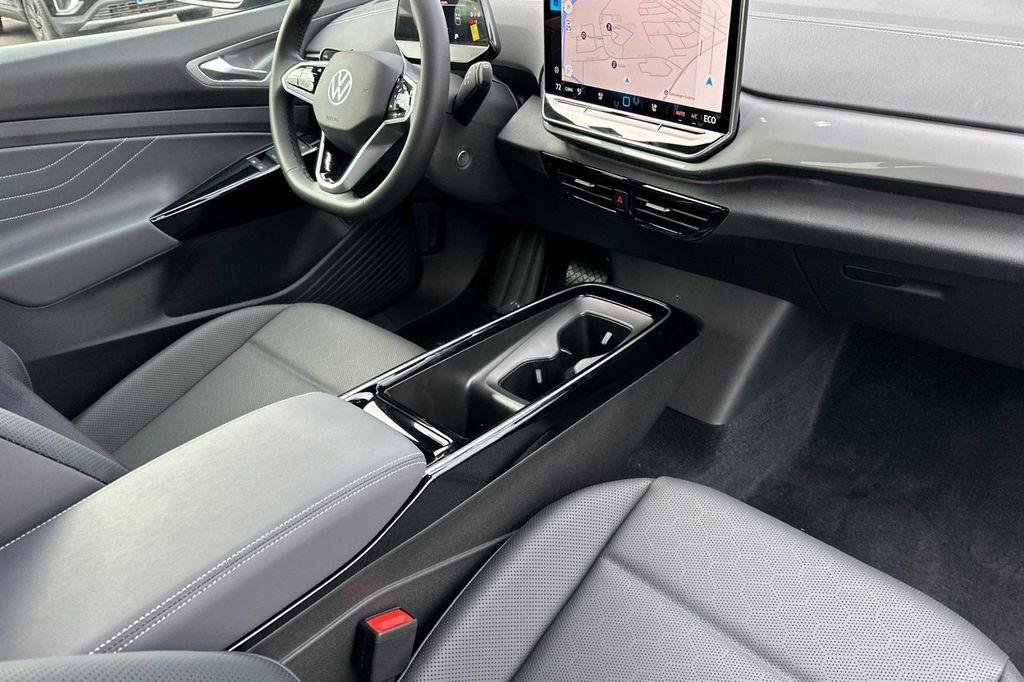 new 2025 Volkswagen ID.4 car, priced at $57,371