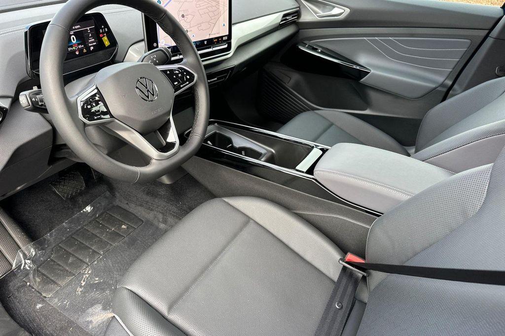 new 2025 Volkswagen ID.4 car, priced at $57,371