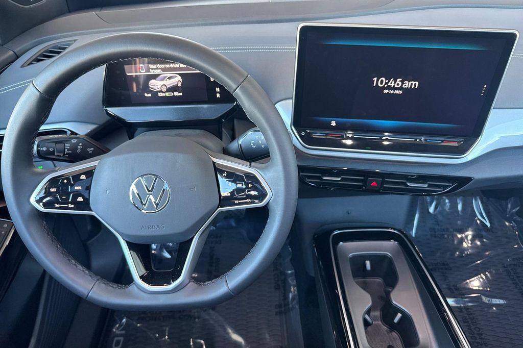 new 2025 Volkswagen ID.4 car, priced at $51,366