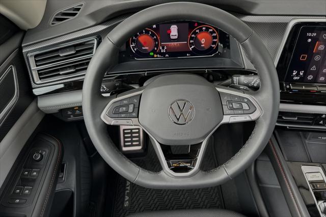 new 2024 Volkswagen Atlas car, priced at $45,914