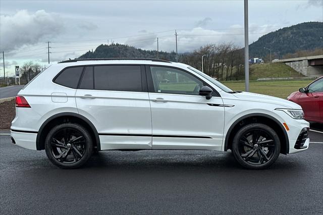 new 2024 Volkswagen Tiguan car, priced at $34,004