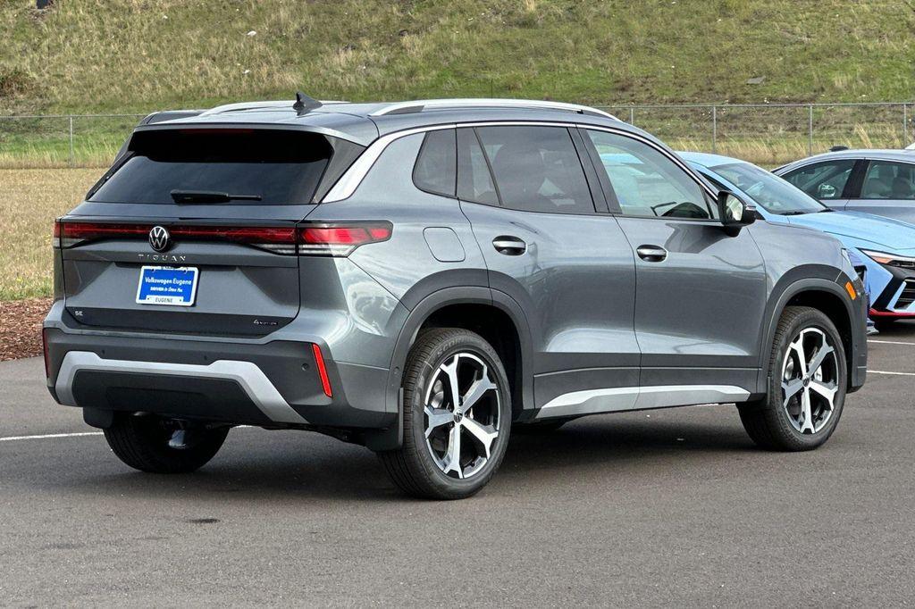 new 2025 Volkswagen Tiguan car, priced at $33,882