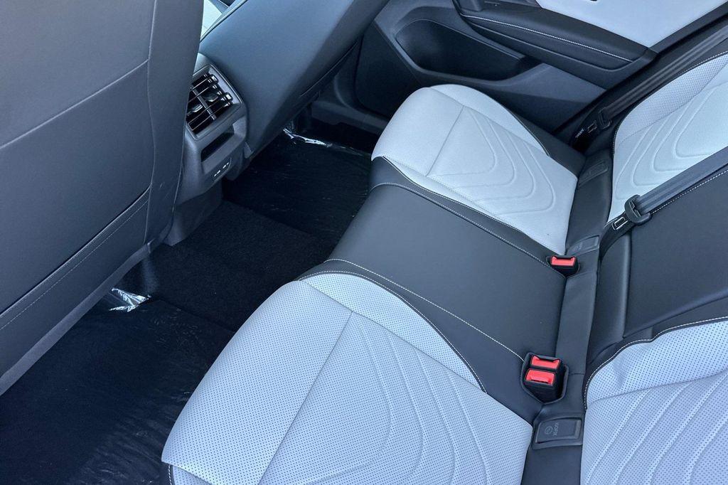 new 2025 Volkswagen Tiguan car, priced at $34,844