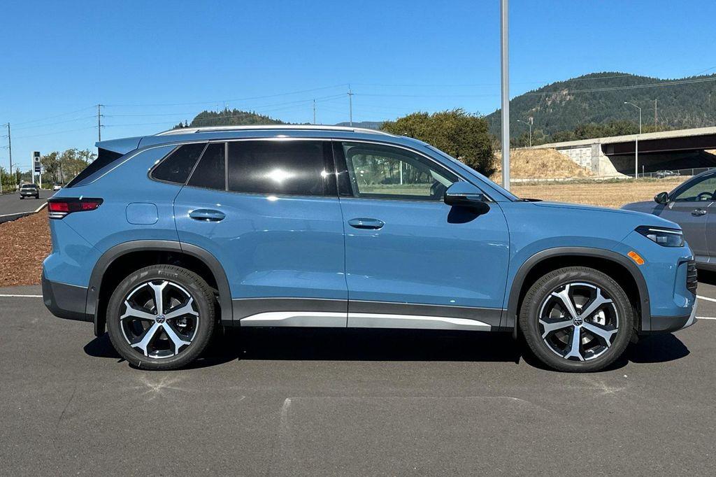 new 2025 Volkswagen Tiguan car, priced at $34,844