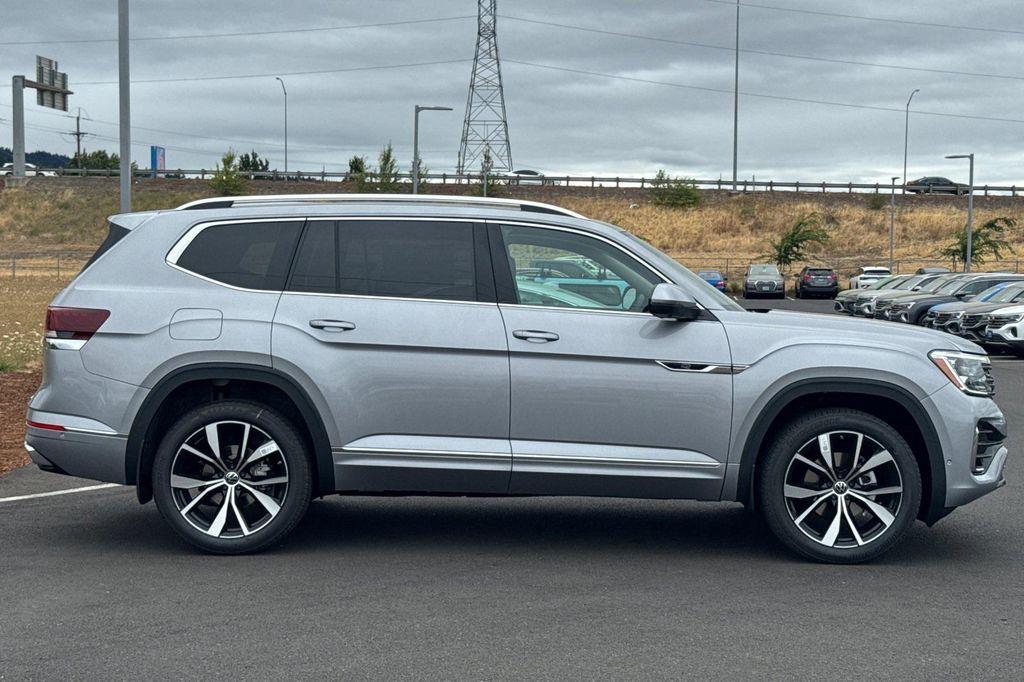 new 2025 Volkswagen Atlas car, priced at $50,191