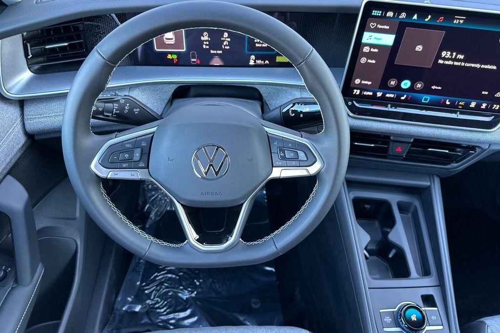 new 2025 Volkswagen Tiguan car, priced at $30,353