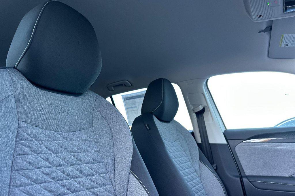 new 2025 Volkswagen Tiguan car, priced at $30,353