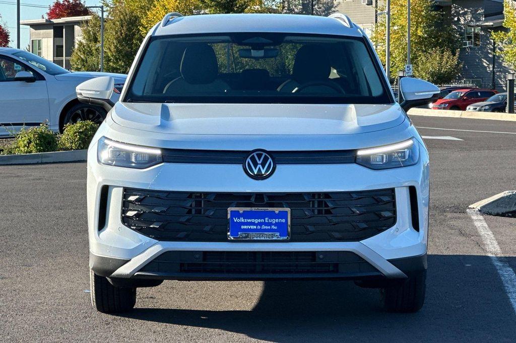 new 2025 Volkswagen Tiguan car, priced at $30,353