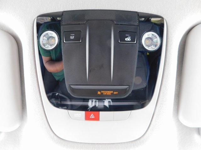 new 2025 Kia Seltos car, priced at $26,620