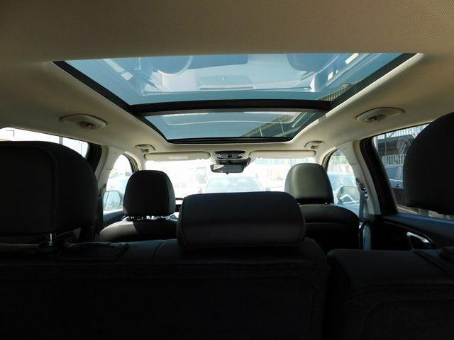 new 2025 Kia Sorento car, priced at $37,690
