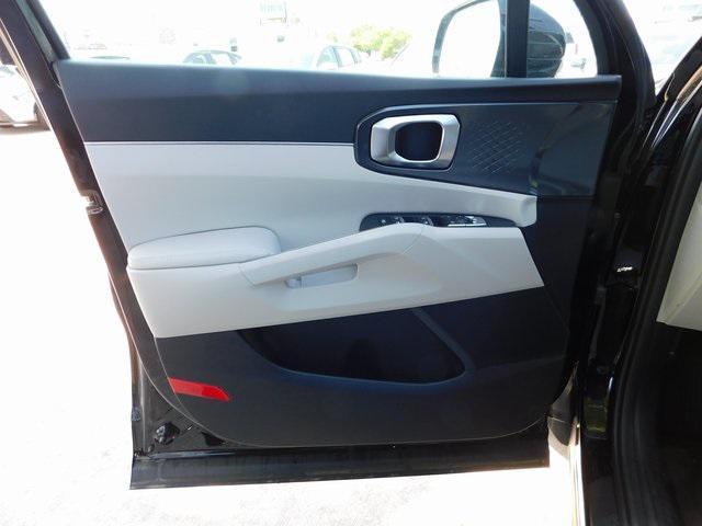 new 2025 Kia Sorento car, priced at $36,690