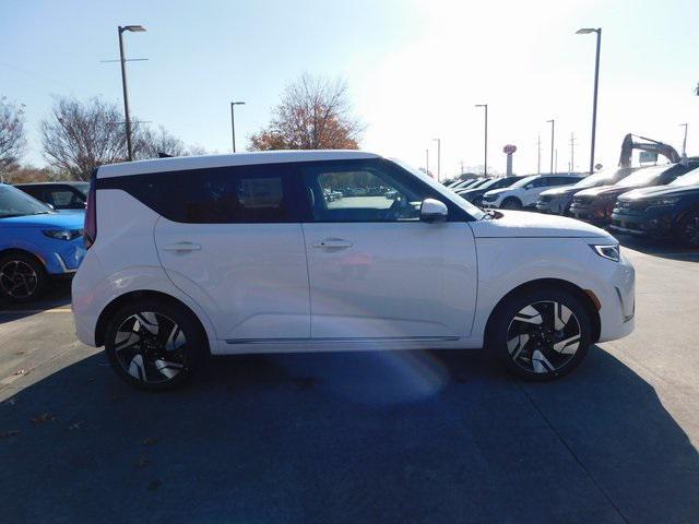 new 2025 Kia Soul car, priced at $26,795