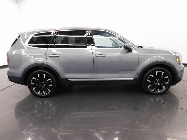 used 2024 Kia Telluride car, priced at $46,599