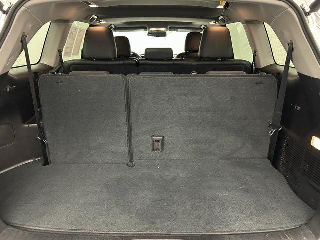 used 2016 Toyota Highlander car, priced at $16,936