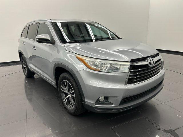 used 2016 Toyota Highlander car, priced at $16,936