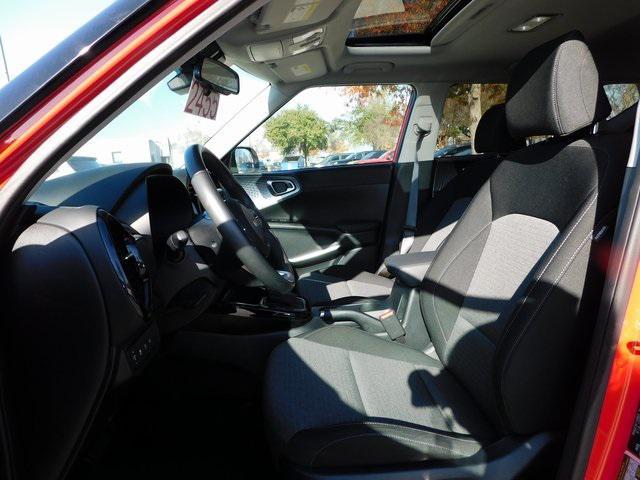 new 2024 Kia Soul car, priced at $25,275