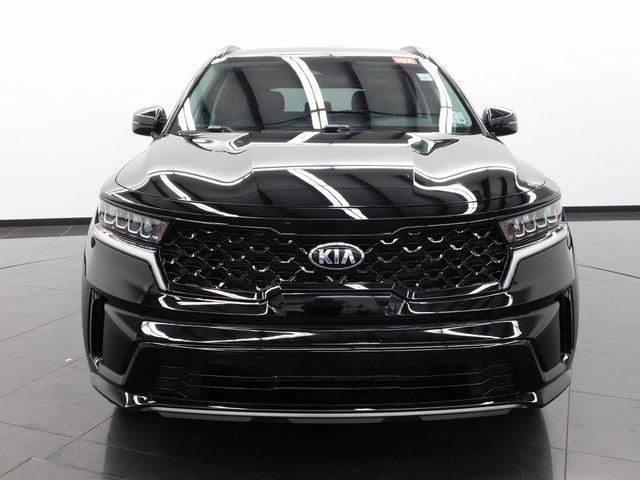 used 2021 Kia Sorento car, priced at $26,126