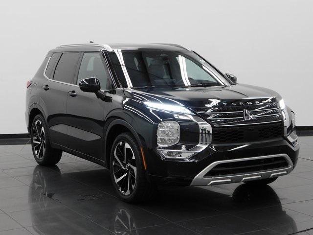 used 2022 Mitsubishi Outlander car, priced at $25,893