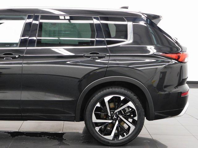 used 2022 Mitsubishi Outlander car, priced at $25,893