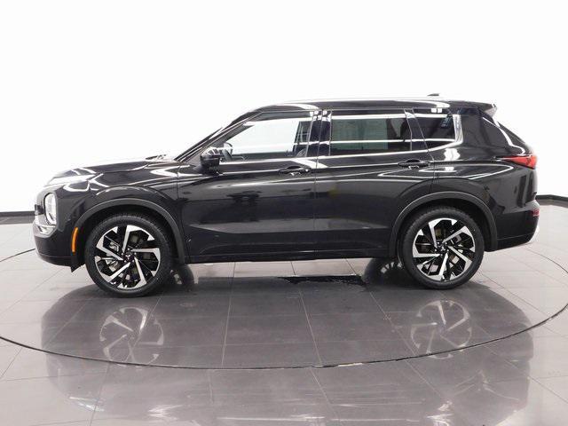 used 2022 Mitsubishi Outlander car, priced at $25,893