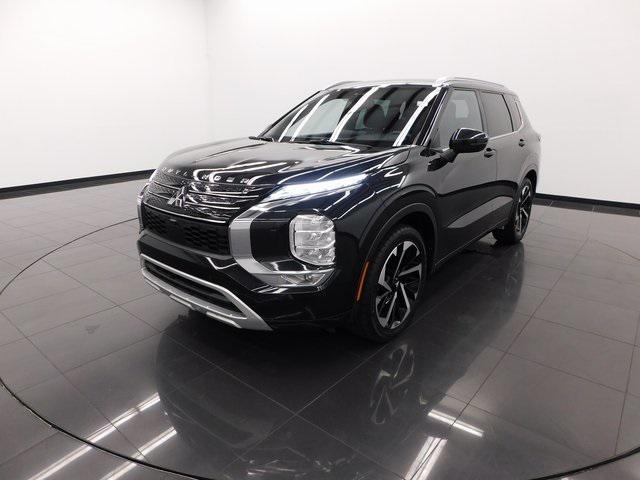 used 2022 Mitsubishi Outlander car, priced at $25,893