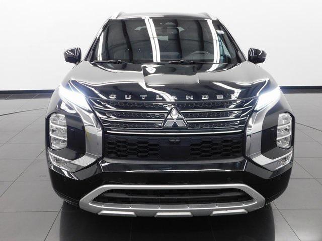 used 2022 Mitsubishi Outlander car, priced at $25,893